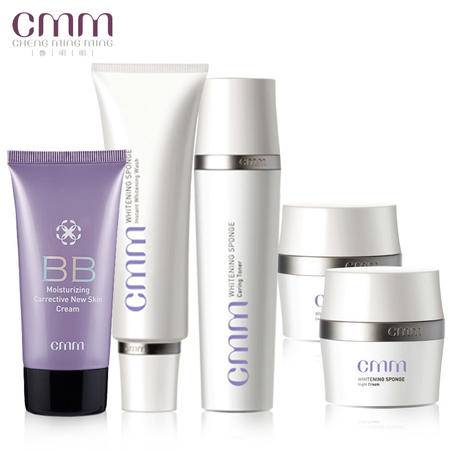 鄭明明美白海綿四件套 專業護膚與完美妝容的完美結合